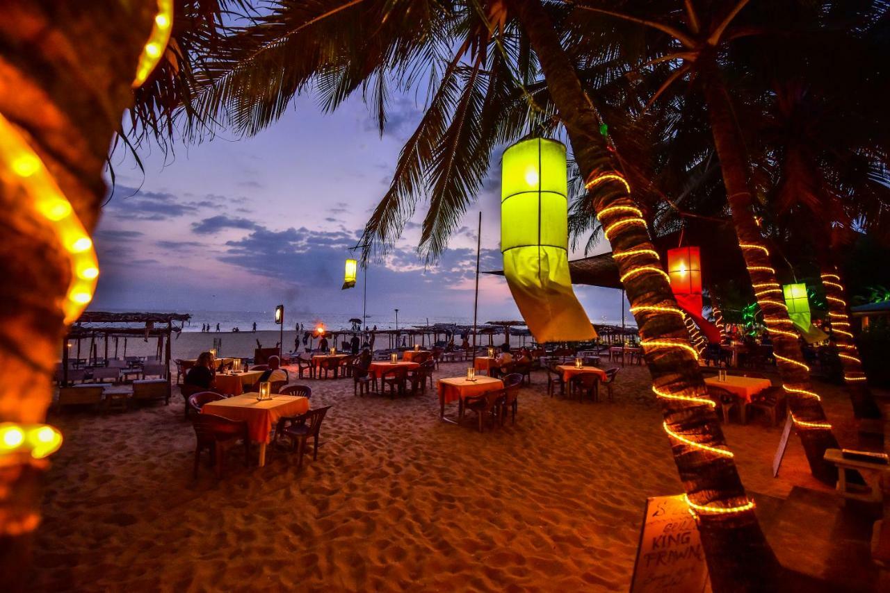 International Beach Hotel & Restaurant Hikkaduwa Buitenkant foto